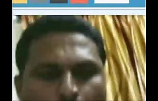 Indische Webcam addict Verhalten wie ein Mad Mann und lecken Leidenschaftlich