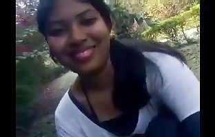 Sexy Indische college Mädchen Erste Zeit Zeigen Ihr saftig Titten