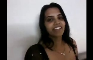 Indian sexy wife in Black Saree BJ