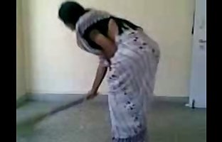 Bangla desi wife sexy farting home alone