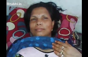 Desi village bhabhi hot fuck wid hindi audio