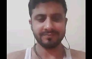 malik saddam pakistanian in dubain live in webcam show her cock
